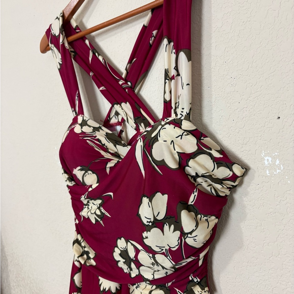 Boutique Floral Red & Cream Fit-and-Flare Swimsuit with Built in Shorts Size XL - Picture 8 of 15